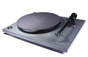 High End Plattenspieler - Rega RP 1 Cool Grey